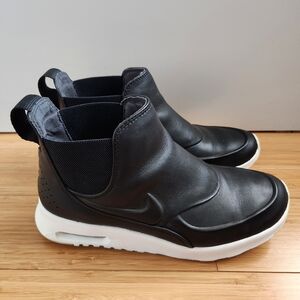 NIKE Women's Air Max Thea Mid Casual High Top Slip-On Sneaker Size 7.5